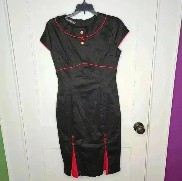 NWT Size Small Glam Couture Pin Up Goth Rockabilly Red/Black Dress - Picture 1 of 4